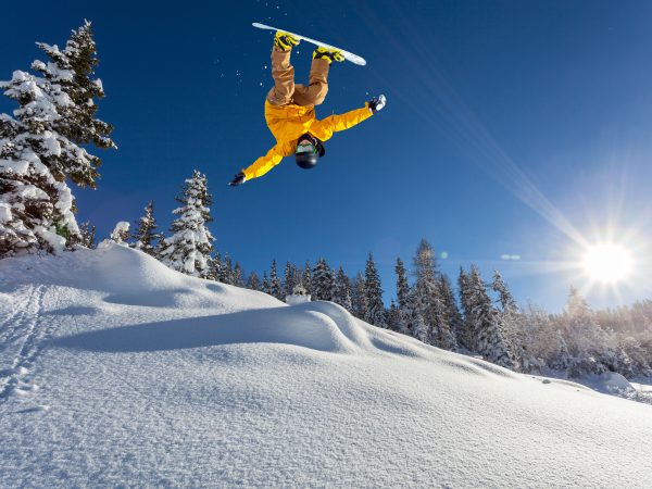 Горнолыжный отдых в России: гид по курортам Кавказа